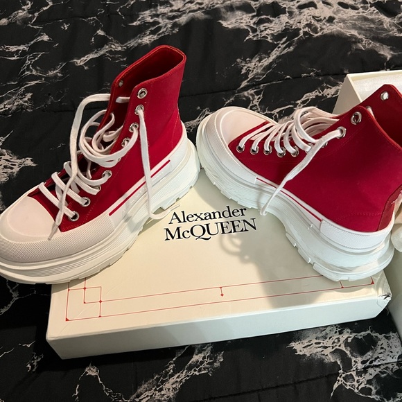 Alexander McQueen Shoes - Alexander McQueen sneaker boots size 37💯💯